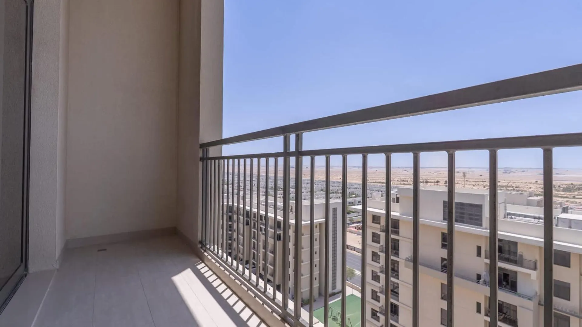 Stunning 1 Bedroom With Pool View In Rawda Apartments Dubai