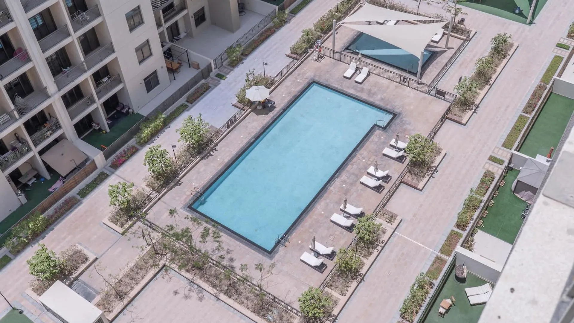 Stunning 1 Bedroom With Pool View In Rawda Apartments Dubai